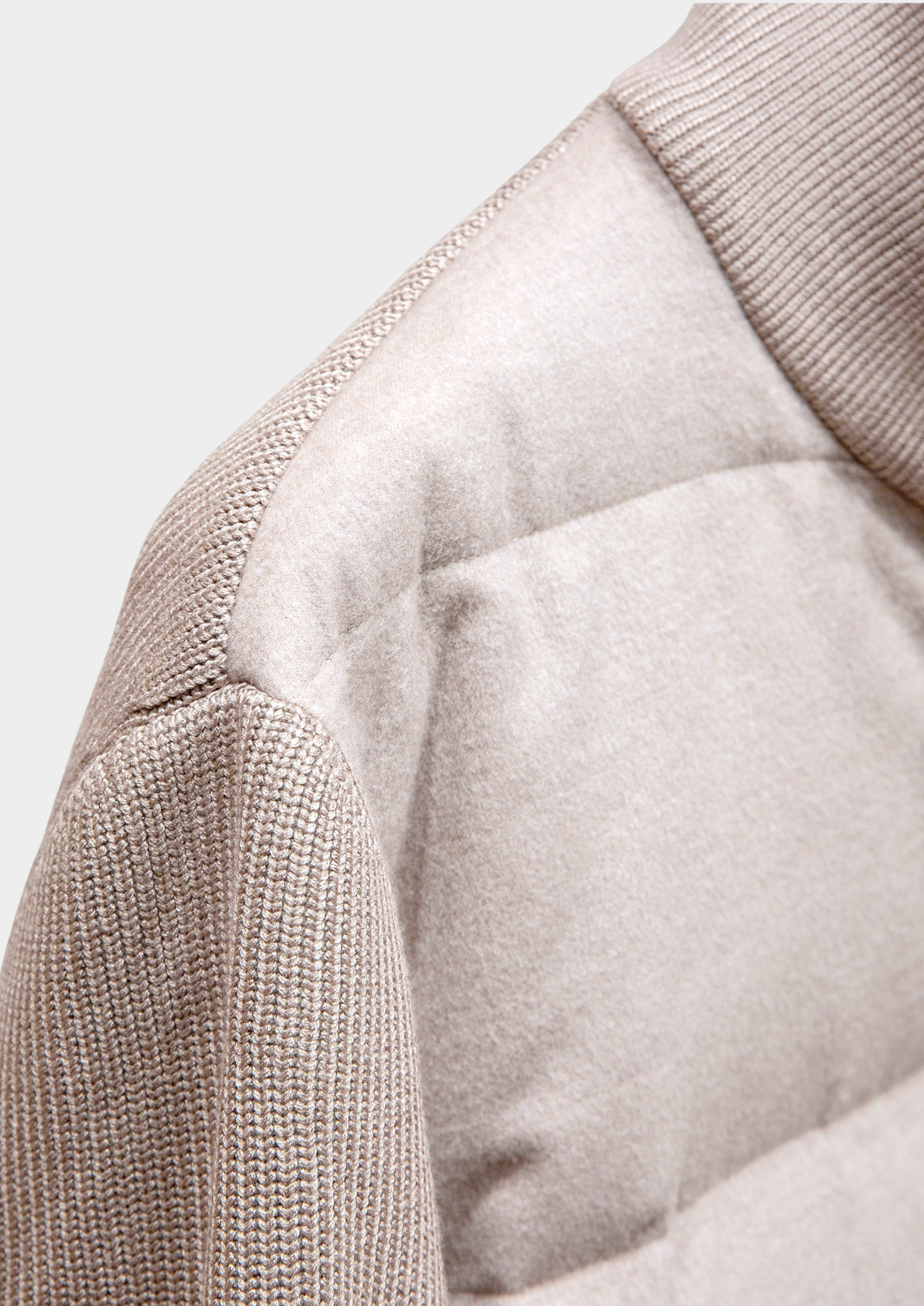 URBAN HYBRID BOMBER JACKET